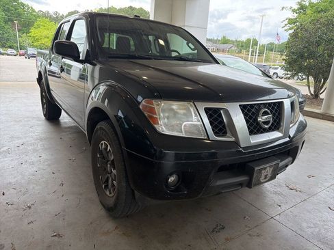 Used 2014 Nissan Frontier Desert Runner RWD image 4