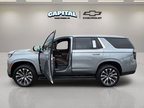 Certified 2025 Chevrolet Tahoe High Country image 13