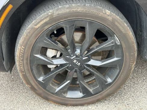 Used 2021 Kia Sorento SX AWD/4WD image 17