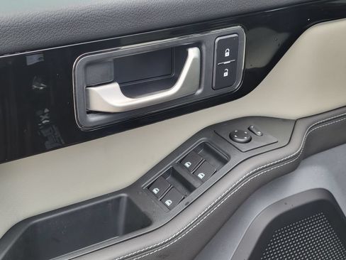 New 2026 INEOS Grenadier Station Wagon AWD/4WD image 18