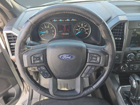 Used 2018 Ford F150 XLT w/ Equipment Group 302A Luxury image 4