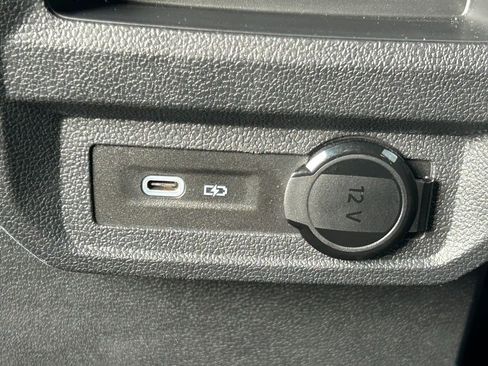 Used 2024 Volkswagen Tiguan SEL R-Line image 70