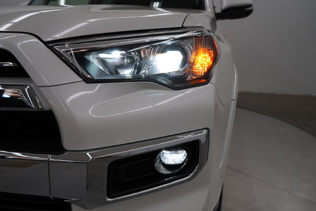 Used 2023 Toyota 4Runner Limited AWD/4WD image 53