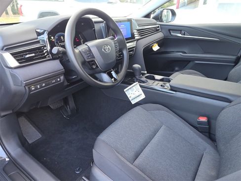 New 2026 Toyota Camry LE image 25