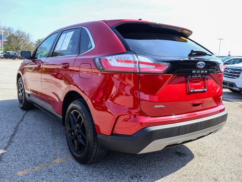 Used 2024 Ford Edge SEL w/ Convenience Package AWD/4WD image 3