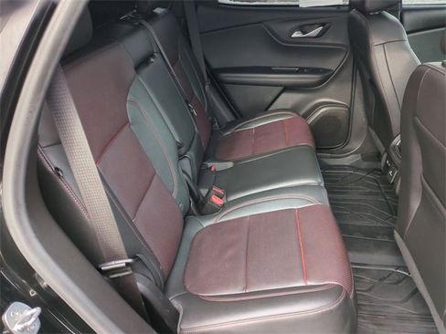 Used 2021 Chevrolet Blazer RS w/ Enhanced Convenience Package image 28