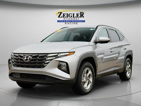 Certified 2024 Hyundai Tucson SEL AWD/4WD image 3