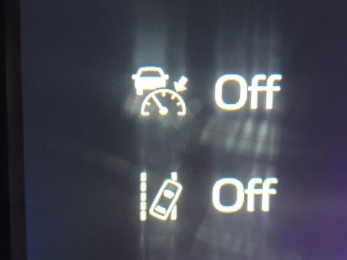 Used 2018 Toyota Highlander SE image 21