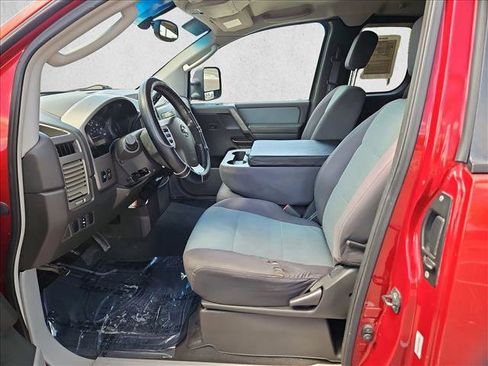 Used 2004 Nissan Titan SE w/ (Pop) Se Popular Pkg W/Bench AWD/4WD image 14