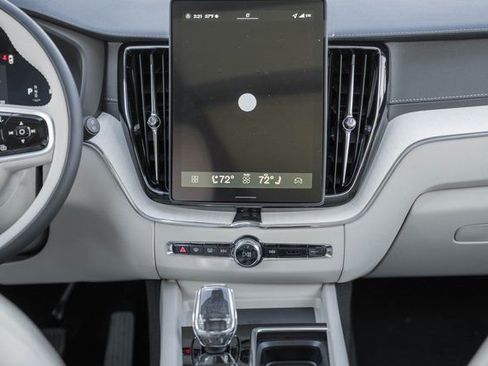 New 2026 Volvo XC60 B5 Ultra w/ Protection Package Premier image 20