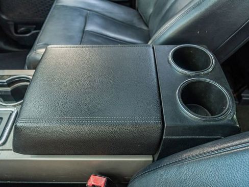 Used 2017 Ford Expedition Limited w/ Equipment Group 301A image 31