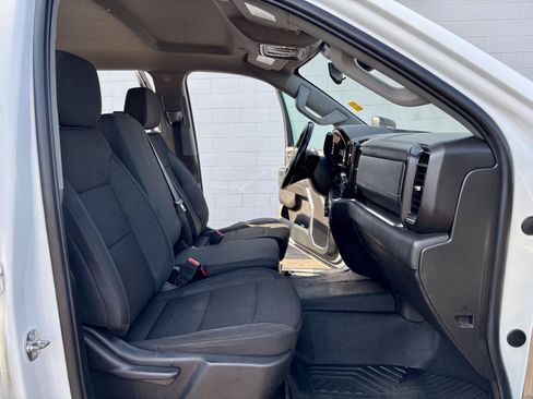 Used 2024 Chevrolet Silverado 2500 LT AWD/4WD image 13