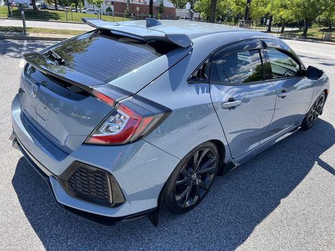 Used 2017 Honda Civic Sport image 21