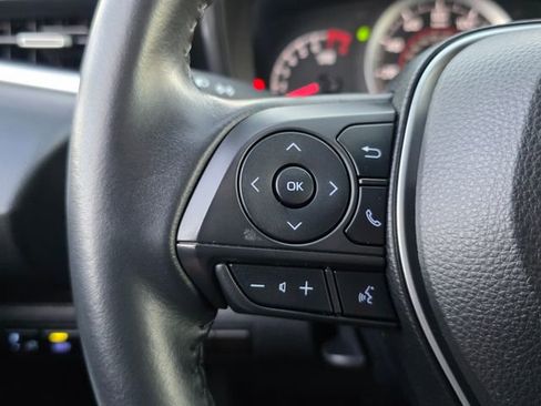 Used 2022 Toyota Corolla SE image 14