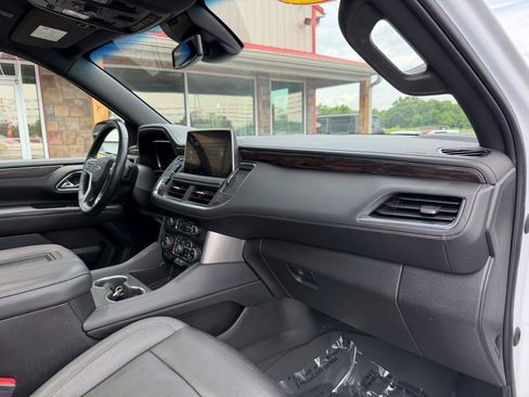 Used 2023 Chevrolet Tahoe Z71 w/ Luxury Package AWD/4WD image 27