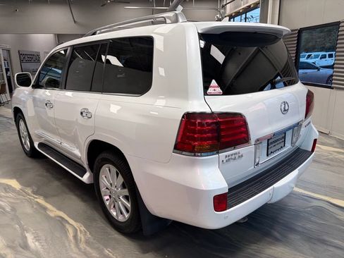 Used 2010 Lexus LX 570 4WD image 44