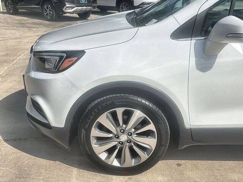 Used 2018 Buick Encore Preferred FWD image 31
