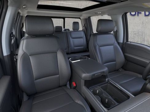 New 2026 Ford F250 Lariat w/ Black Appearance Package AWD/4WD image 10