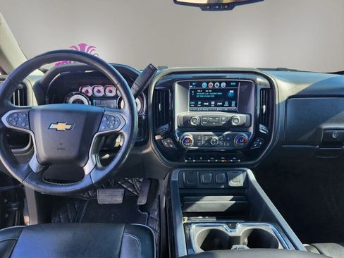 Used 2018 Chevrolet Silverado 1500 High Country image 25