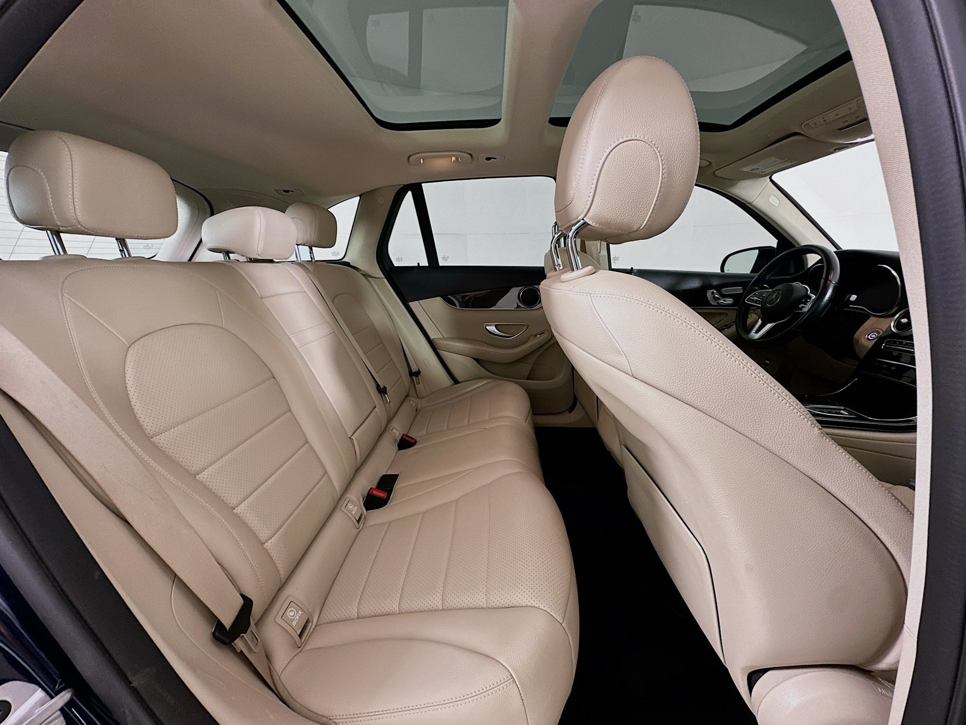 Certified 2022 Mercedes-Benz GLC 300 image 29