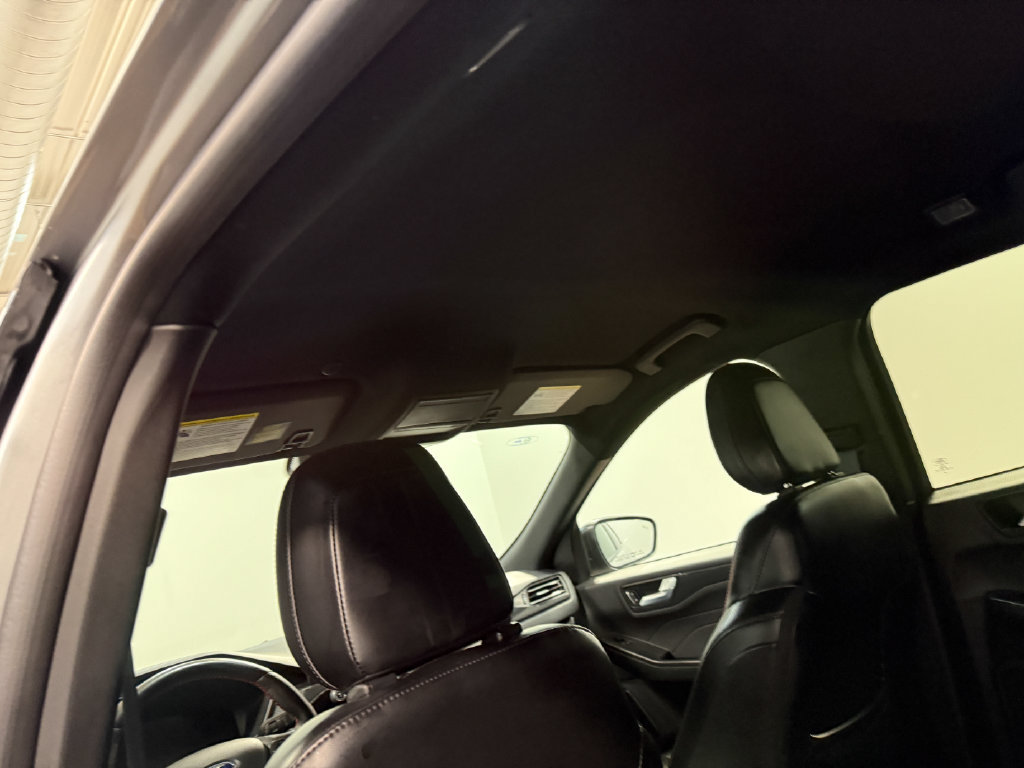 Used 2024 Ford Escape ST-Line AWD/4WD image 11