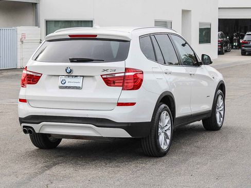 Used 2017 BMW X3 sDrive28i image 6