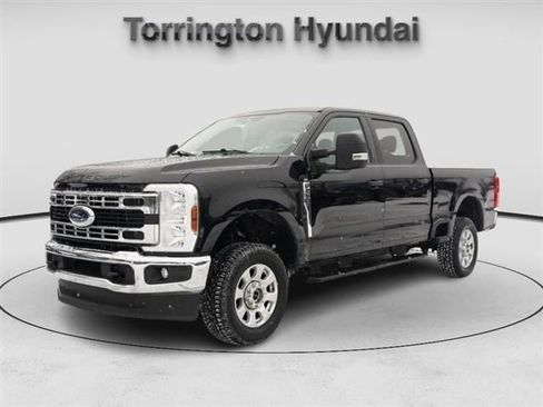 Used 2024 Ford F250 XLT w/ Snow Plow Prep Package image 3