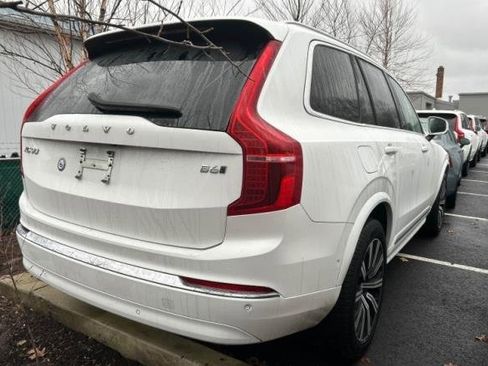 Used 2024 Volvo XC90 B6 Plus w/ Protection Package Premier image 3
