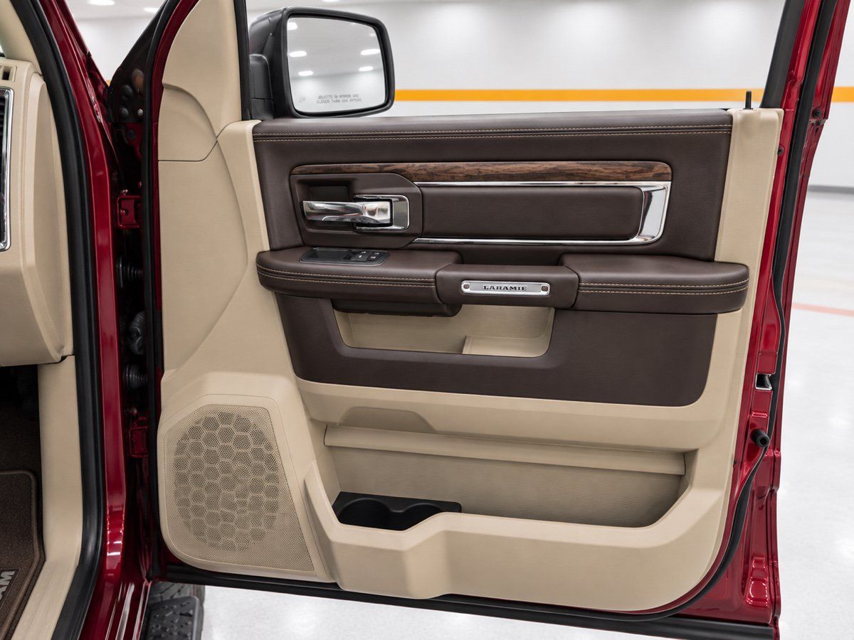 Used 2014 RAM 1500 Laramie Longhorn w/ Convenience Group AWD/4WD image 12