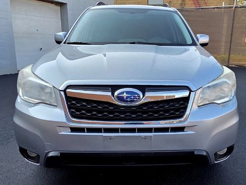 Used 2014 Subaru Forester 2.5i Limited AWD/4WD image 3