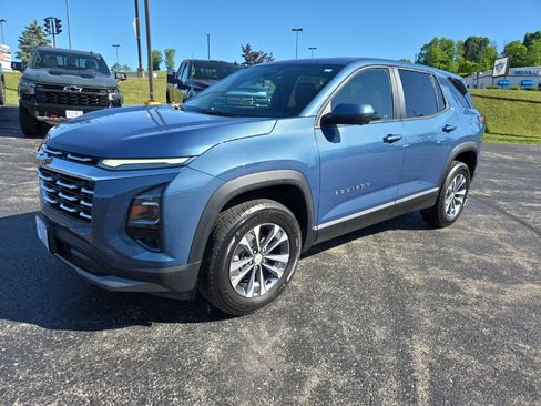 Used 2025 Chevrolet Equinox LT w/ Safety and Technology Package FWD image 1