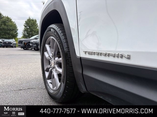Used 2023 GMC Terrain SLT w/ Infotainment Package II AWD/4WD image 16