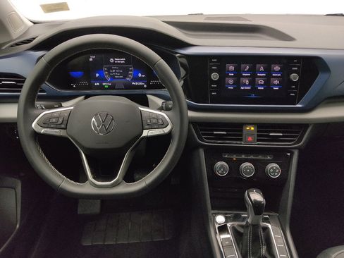 Used 2023 Volkswagen Taos SE FWD image 22