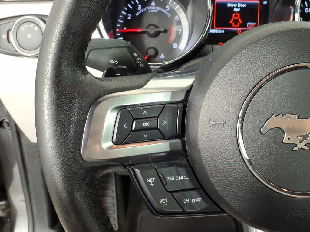 Used 2017 Ford Mustang Premium RWD image 15