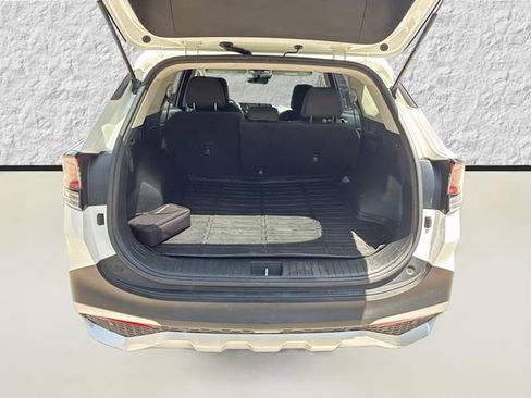 Used 2023 Kia Sportage LX FWD image 12