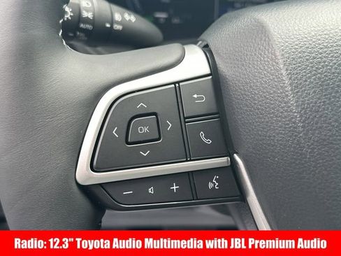 New 2026 Toyota Highlander Limited AWD/4WD image 10