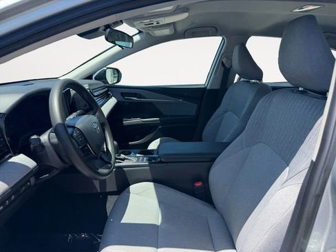 Certified 2025 Toyota Camry LE FWD image 9