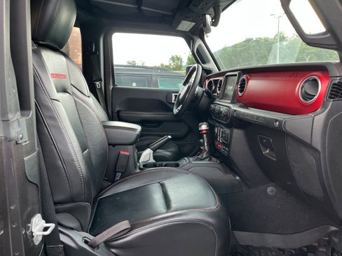Used 2020 Jeep Wrangler Rubicon AWD/4WD image 23