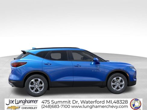 New 2026 Chevrolet Blazer LT w/ Convenience Package FWD image 5