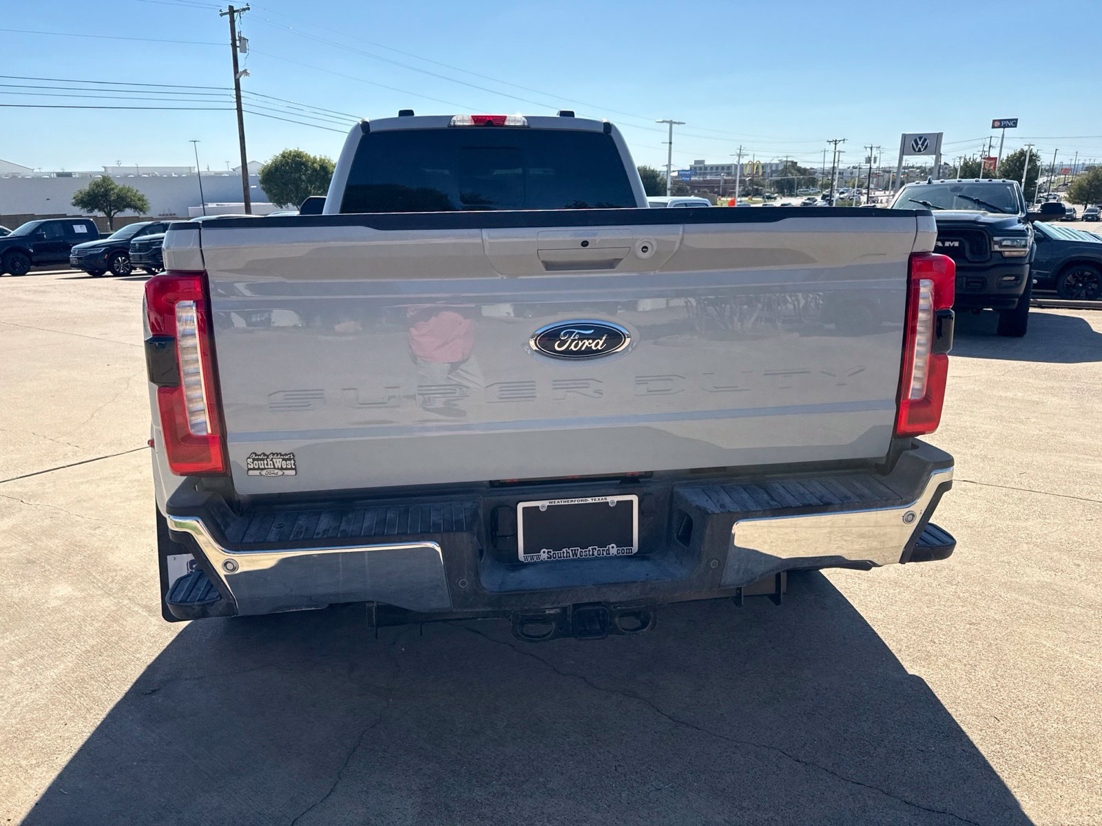 Used 2026 Ford F350 Lariat w/ Lariat Premium Package AWD/4WD image 6