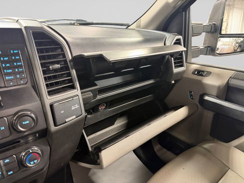 Used 2018 Ford F350 XL AWD/4WD image 35