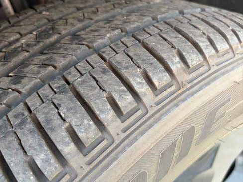 Certified 2025 Jeep Grand Cherokee Altitude image 24