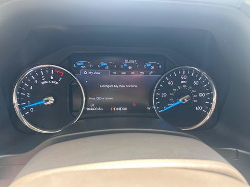 Used 2019 Ford Expedition XLT w/ Equipment Group 202A RWD image 11
