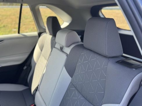 Used 2023 Toyota RAV4 XLE image 23