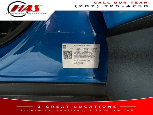 Used 2022 Chevrolet Bolt EUV LT w/ Convenience Package FWD image 17