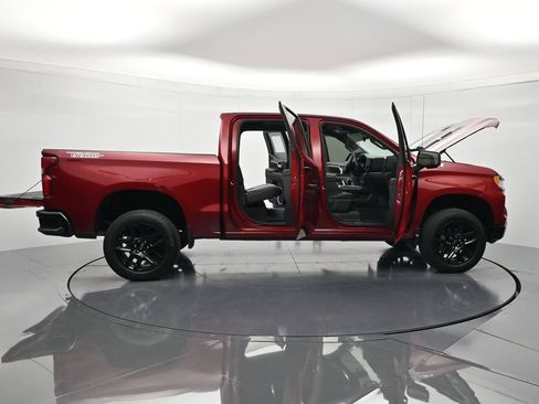 Used 2022 Chevrolet Silverado 1500 LT Trail Boss w/ LT Trail Boss Premium Package AWD/4WD image 49