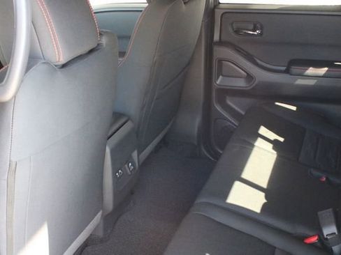 New 2025 Nissan Frontier PRO-4X image 24