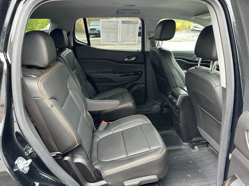 Used 2023 GMC Acadia AT4 w/ Preferred Package AWD/4WD image 32