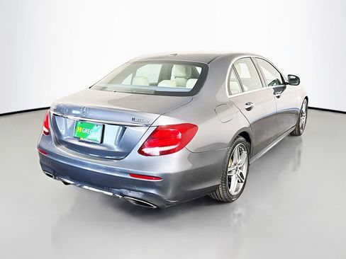 Used 2019 Mercedes-Benz E 300 w/ Convenience Package image 10