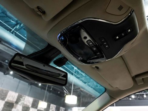 Used 2016 Maserati Ghibli image 31